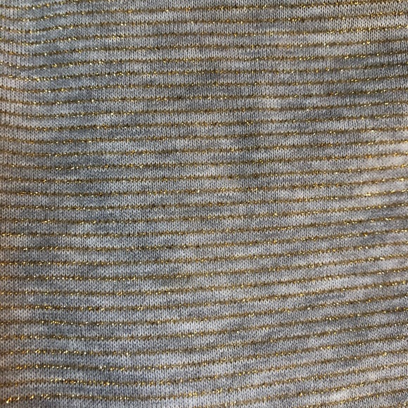 Ann Taylor Top - Picture 3 of 6